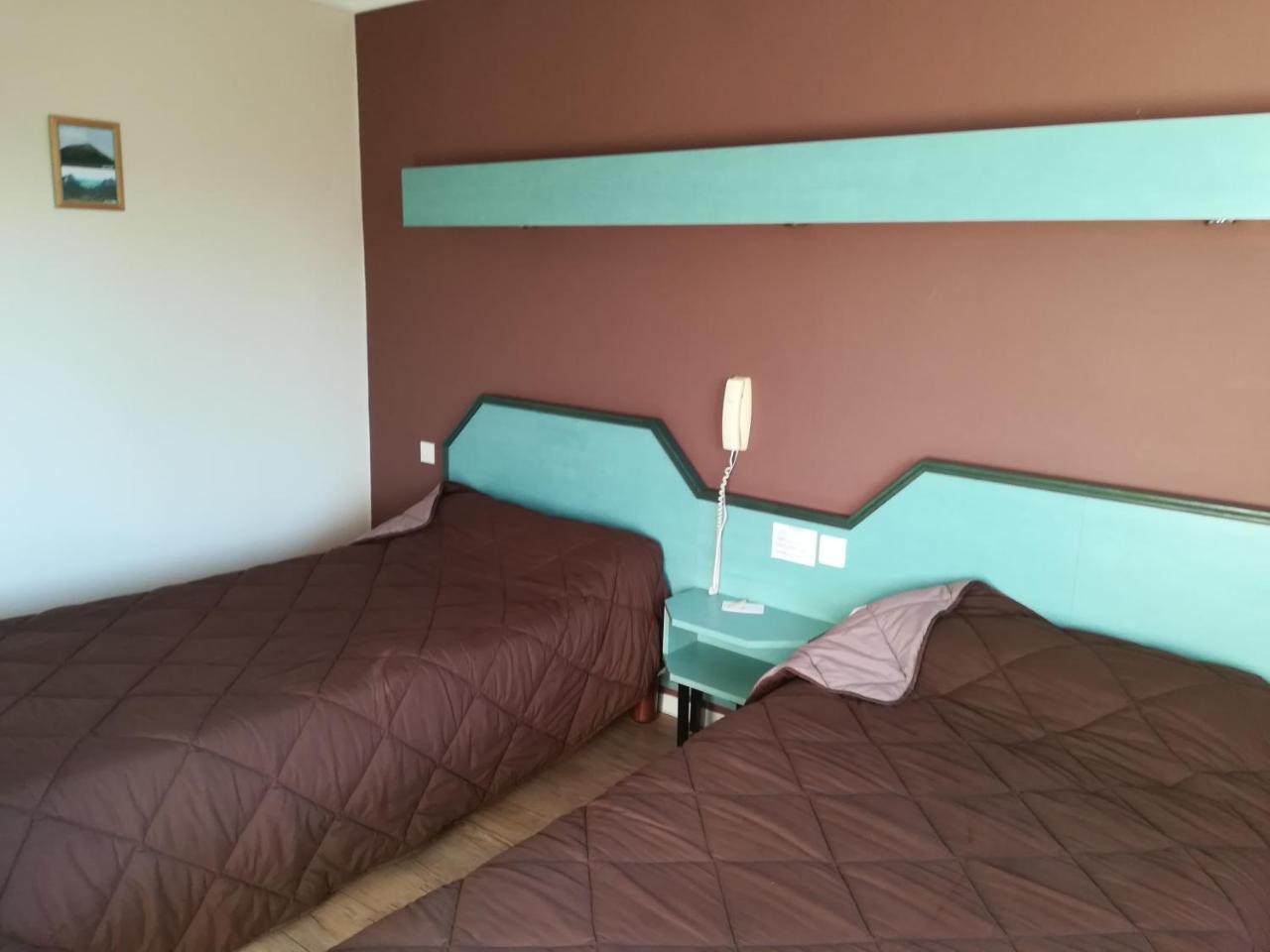 Logis La Rose Des Vents Hotel Volvic Ngoại thất bức ảnh